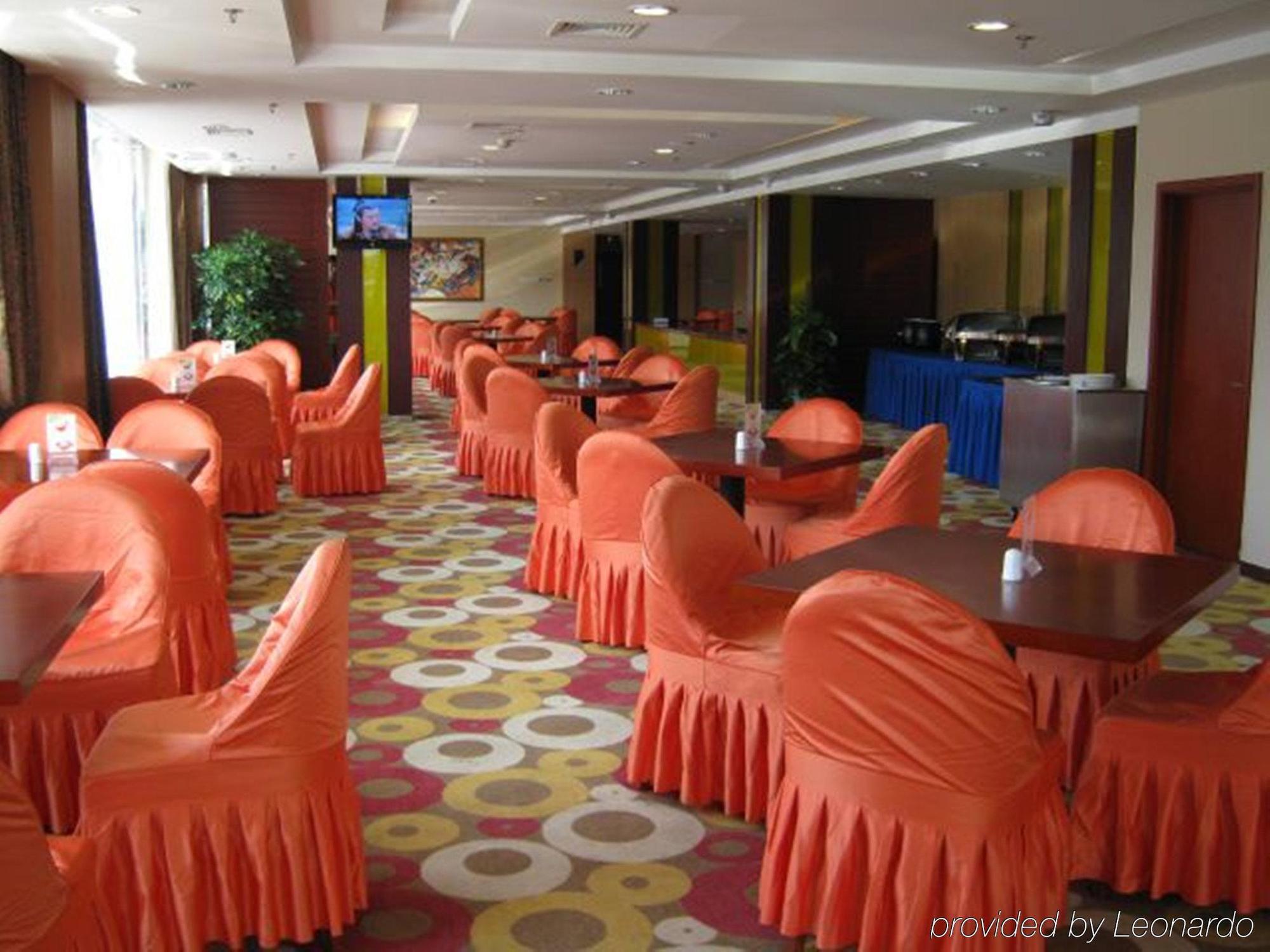 Holiday Inn Express Tianjin Dongli, An Ihg Hotel Экстерьер фото