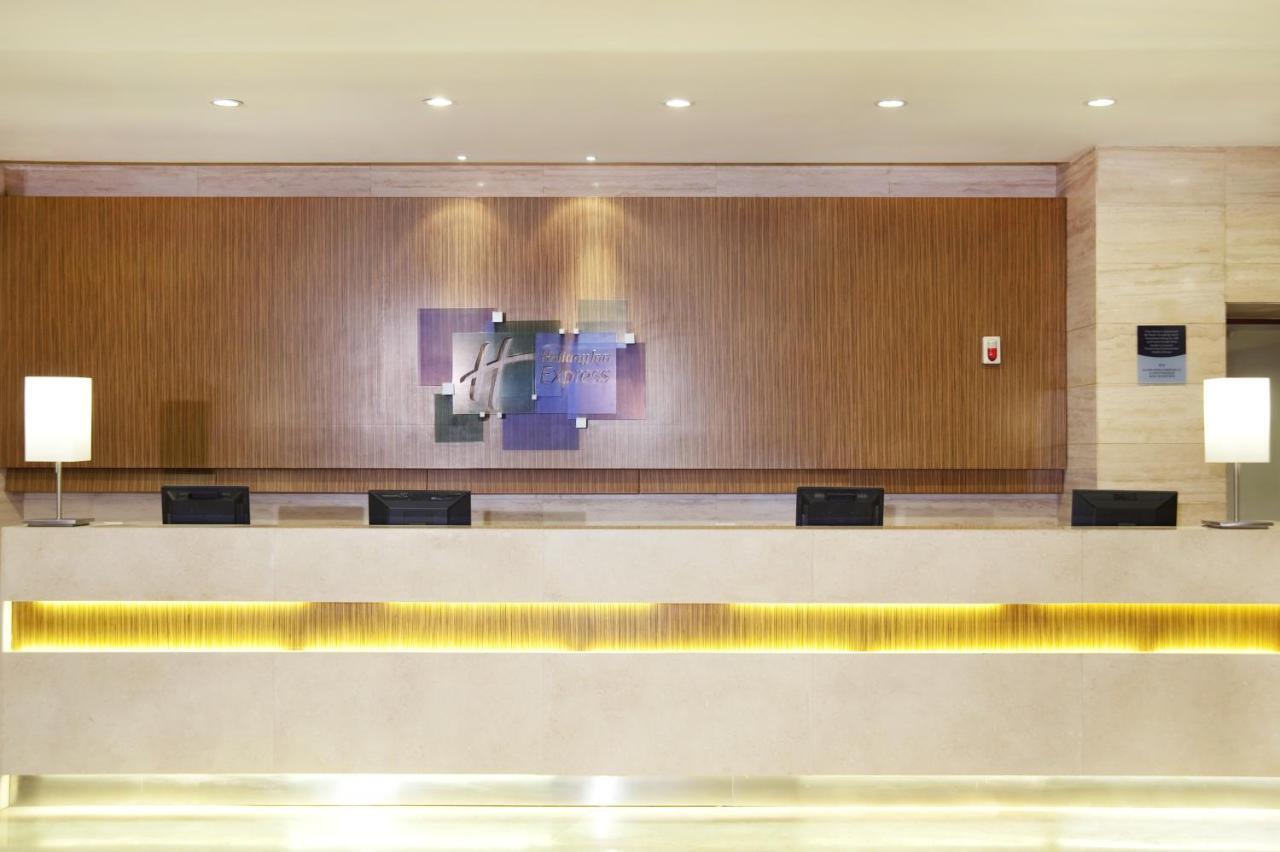 Holiday Inn Express Tianjin Dongli, An Ihg Hotel Экстерьер фото
